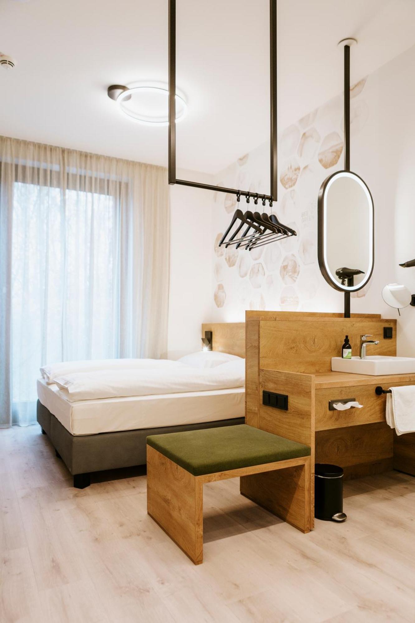 Bee Green Linz Self-Check-In-Hotel Exterior photo
